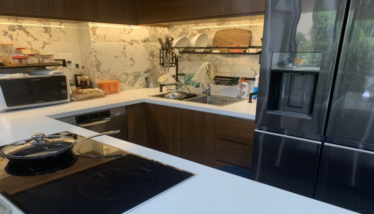 CHO THUÊ NHÀ MẶT PHỐ AN DƯƠNG VƯƠNG, 6 TẦNG, 72M2, MT 4M, GIÁ 45 TRIỆU -